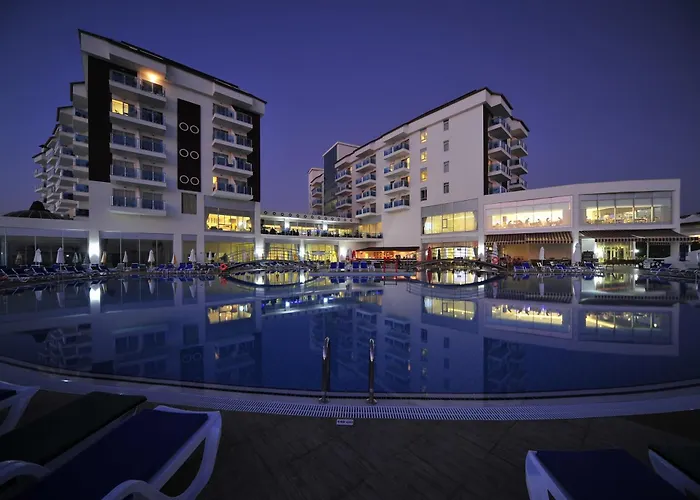 Cenger Beach Resort Spa